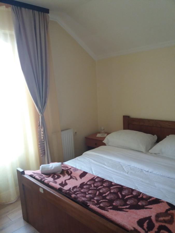Motel Restoran Gurman Banja Luka Buitenkant foto